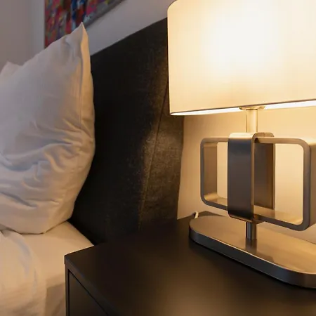 Between アパート